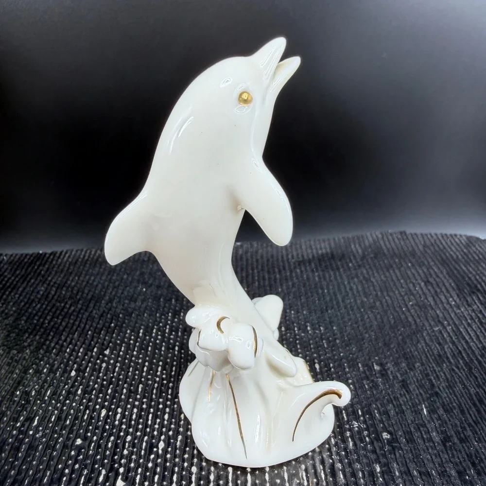 Lenox Ivory China Dolphin Figurine Gold Trim Nautical Ocean Marine Life‎ 4 Inch